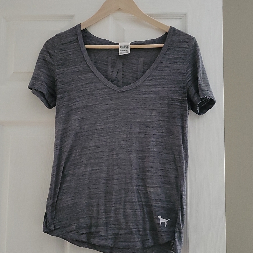 PINK tee size xs